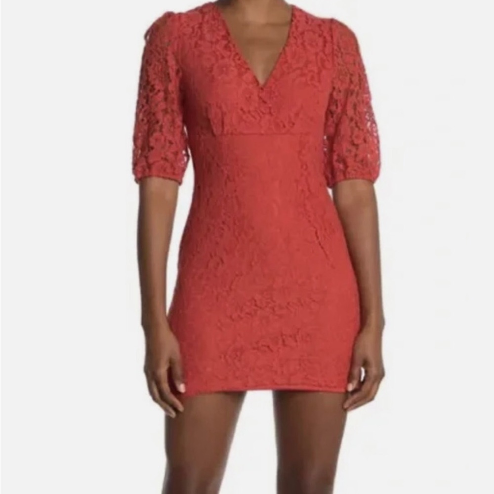NSR Napean Sea Red, Harlow Lace Mini Dress in Melon, Large